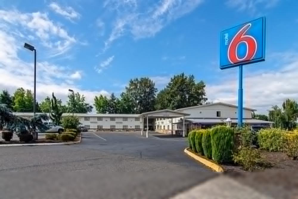 Motel 6 Gresham, Or - Portland Buitenkant foto