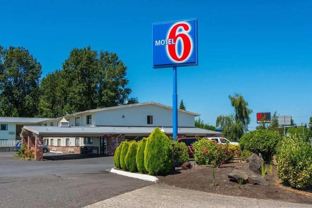 Motel 6 Gresham, Or - Portland Buitenkant foto